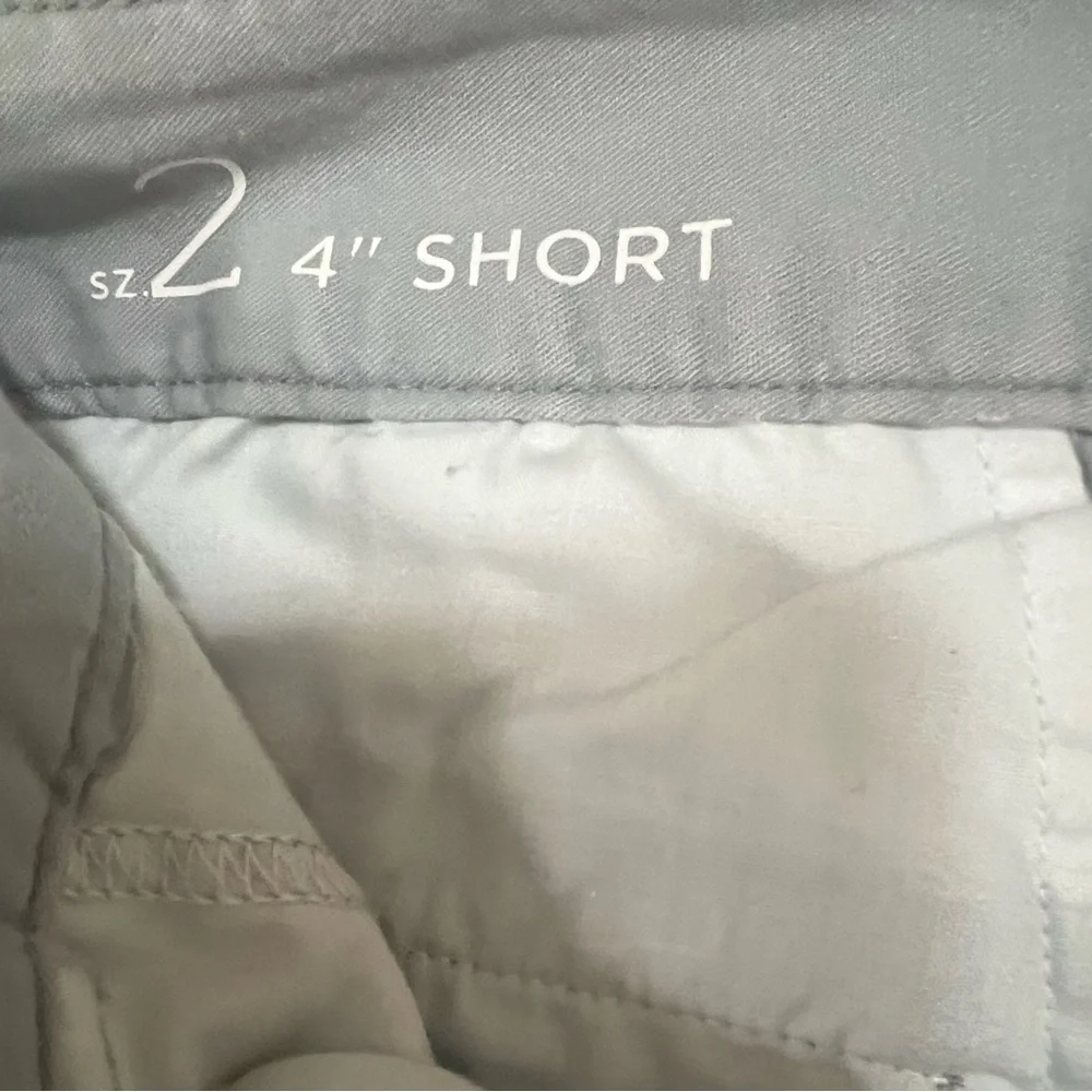 Ann Taylor Loft Women Chino Shorts Size 24 Gray Cotton